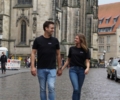 Mit ihrem Onlinehandel für Kleidung starten Katharina Heinemann und Simon Janssen auch in Kirchhellen und für die Region durch.