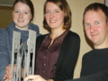 Jugendliche helfen
