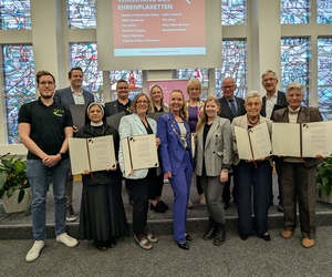 Stadt Gladbeck verleiht Ehrenplaketten für herausragendes  Engagement