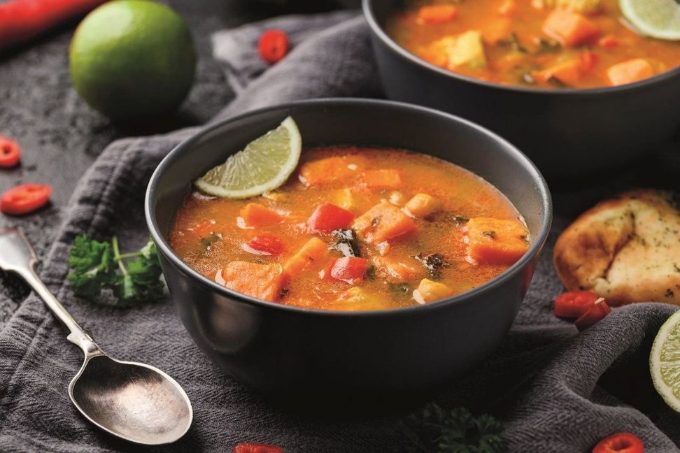 Leckere italienische Minestrone mit viel Gemüse und Genusspotenzial für die kalten Wintertage.