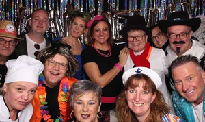 Noch Restkarten verfügbar: Dorfkarneval in Feldhausen lädt zur jecken Party