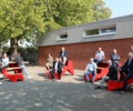 Der Verein Philipp Neri hat zusammen mit Förderern wie der Vereinten Volksbank, der Stadt Bottrop und den Fördervereinen der Sekundarschule und des Vestischen Gymnasium neue Spielgeräte installiert.