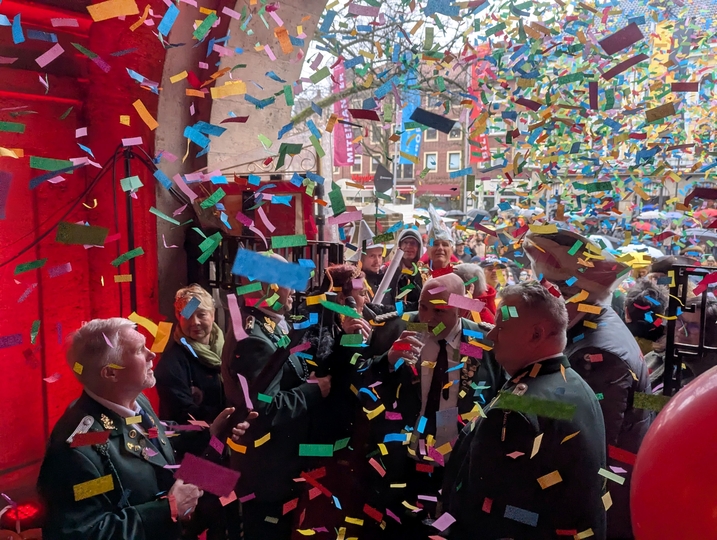 Faschings-Gaudi im Rathaus mit Fotostrecke