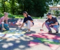 Jugendliche üben sich in Streetart: Kreative Ferien im Jugendhaus f!