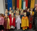 Große und kleine Sternsinger im Rathaus