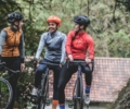 Das Licht am Fahrrad rettet Leben, besonders, wenn es dunkel ist und Radfahrer zusätzlich dunkle Kleidung tragen. Schnell kommt es zu Unfällen mit PKW