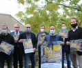 Erfreut haben die Mitglieder des Lions Clubs verkündet, dass sie mit Unterstützung der Gladbecker Unternehmen auch in diesem Jahr den Adventskalender voller Gewinne auf den Markt bringen konnten.