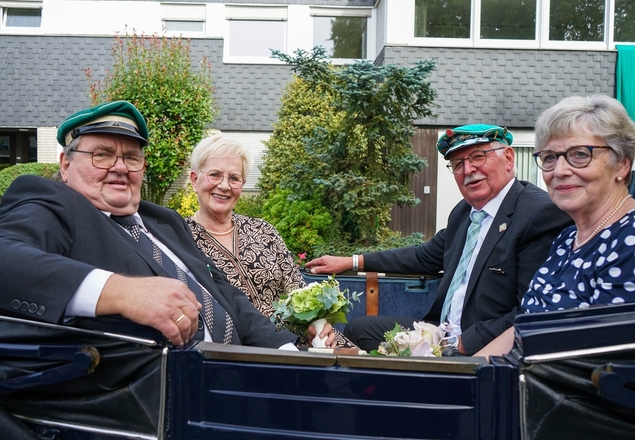 Kein Fest wurde ausgelassen: Die Kirchhellener Schützen sind seit über 50 Jahren ein fester Bestandteil in der Familie Dierichs.