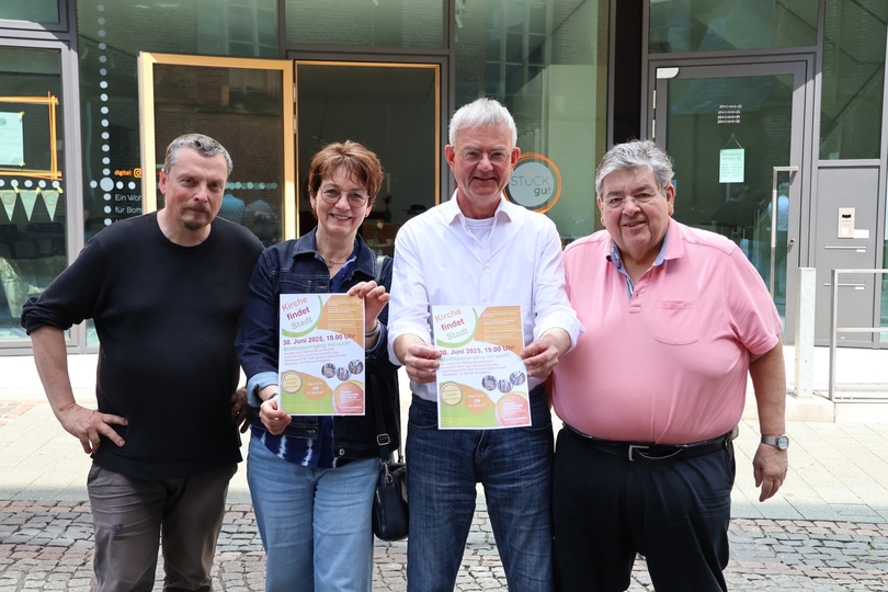 Kirche lädt ein: Stadtspaziergang mit den Oberbürgermeisterkandidaten