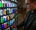 St. Johannes zeigt farbenfrohe Lichtinstallation