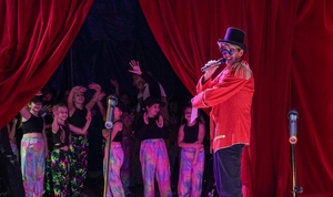 BILDERSTRECKE - Wöller im Wunderland war ein voller Erfolg