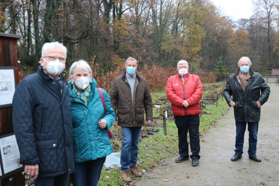 Dank großzügiger Spenden von Dr. Dieter und Christa Grasedieck sowie Björn Fischer von Fischer Marmor kann das Waldpädagogische Zentrum in Bottrop-Kirchhellen neue Projekte realisieren.