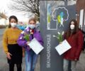 Ein internationales Delf-Zertifikat über Sprachkenntnisse der französischen Sprache für die Schülerinnen Anna Güdding und Anna Piorek von der Sekundarschule Kirchhellen