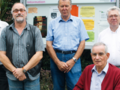 Mit Rat und Tat zur Seite stehen