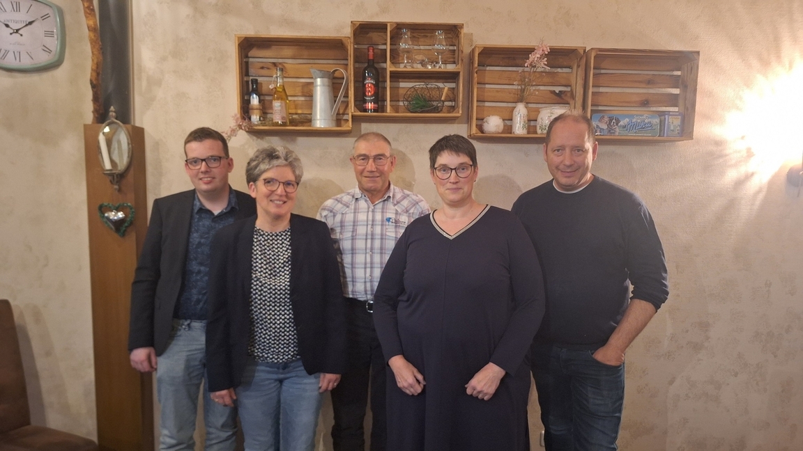 Auf der Mitgliederversammlung des Heimat- und Geschichtsvereins Schermbeck gab es wichtige personelle Weichenstellungen. Kerstin Stricker-Jungenkrüger übernimmt nun dauerhaft die Geschäftsführung. Zudem wurde über den gelungenen Archivumzug und neue Impul