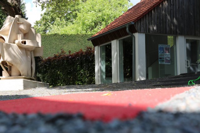 Das Kulturzentrum Hof Jünger in Bottrop-Kirchhellen hat sein vorläufiges Programm für die kommenden Monate 2021 veröffentlicht.